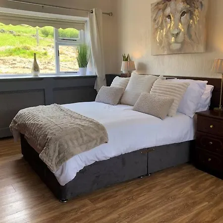 בית נופש Mountain House Omeath Near Carlingford *