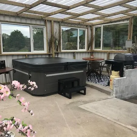 Дом отдыха Mountain House Omeath Near Carlingford O Meith