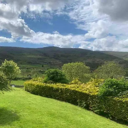 בית נופש Mountain House Omeath Near Carlingford O Meith