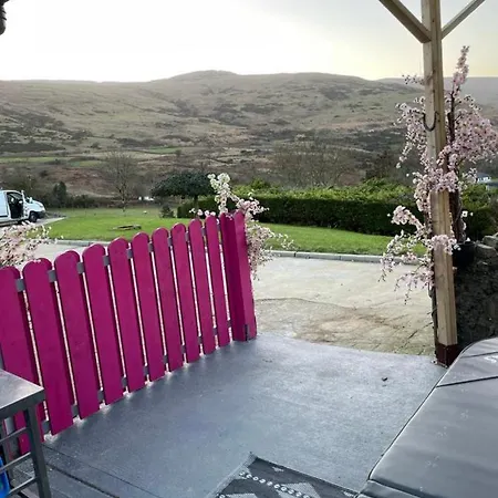 Mountain House Omeath Near Carlingford * O Meith