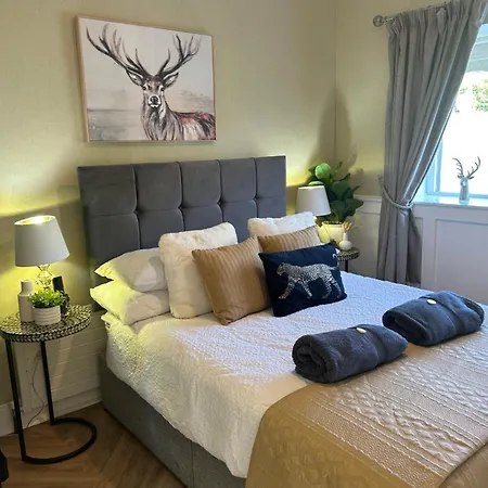 Mountain House Omeath Near Carlingford * O Meith