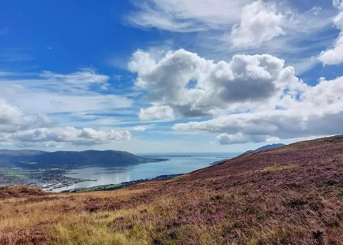 Mountain House Omeath Near Carlingford * O Meith